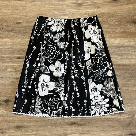 GRACE ELEMENTS Black and White Skirt - Picture 6 of 9
